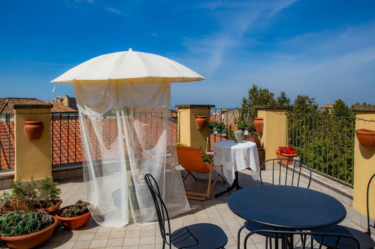 B&B Buonfiglio Cicconcelli - Terrazza Panoramica Frascati Eksteriør billede